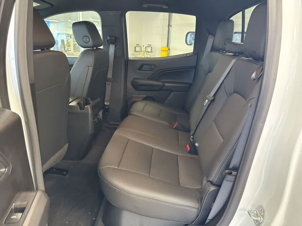 Thumbnail: 2025 Chevrolet Colorado - 21