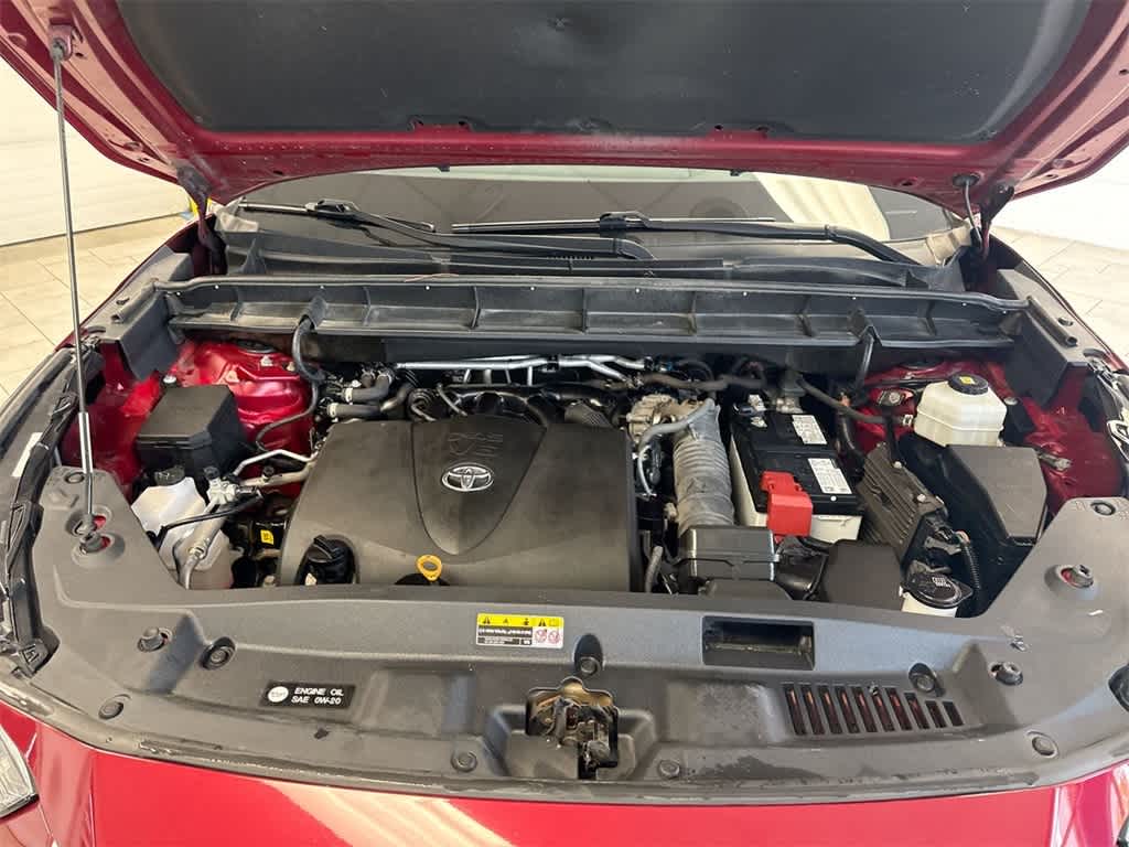 Thumbnail: 2022 Toyota Highlander - 15