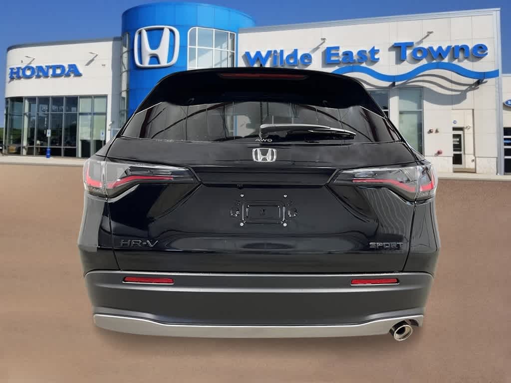 Thumbnail: 2026 Honda HR-V - 4