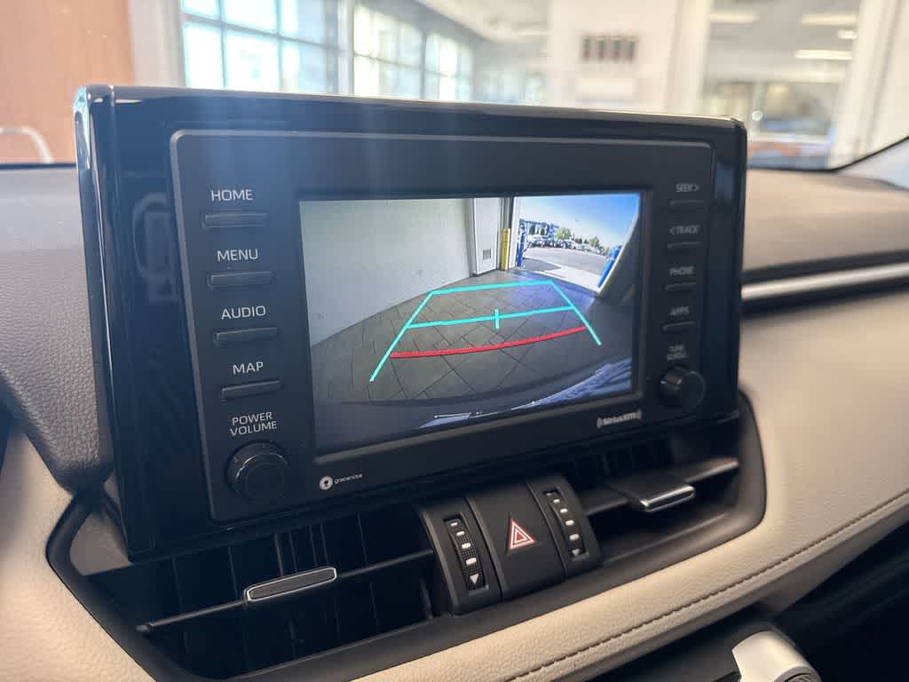 Thumbnail: 2021 Toyota RAV4 - 32