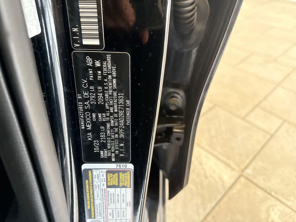 Thumbnail: 2024 Kia Forte - 36