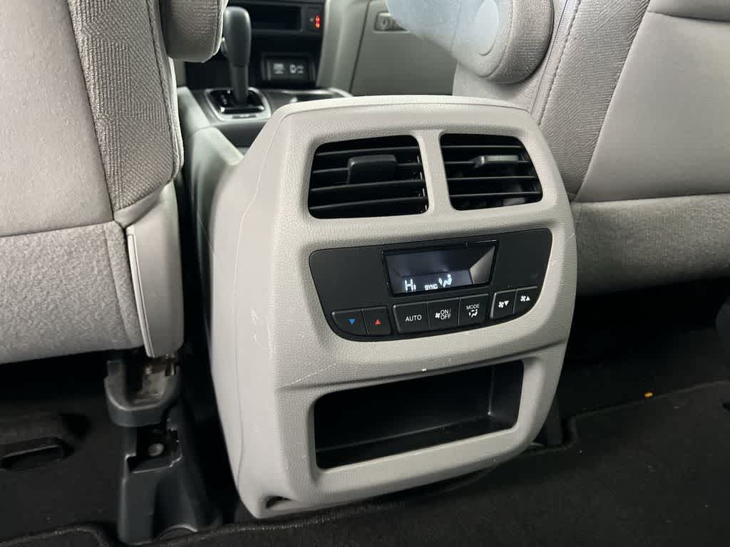 Thumbnail: 2019 Honda Pilot - 40