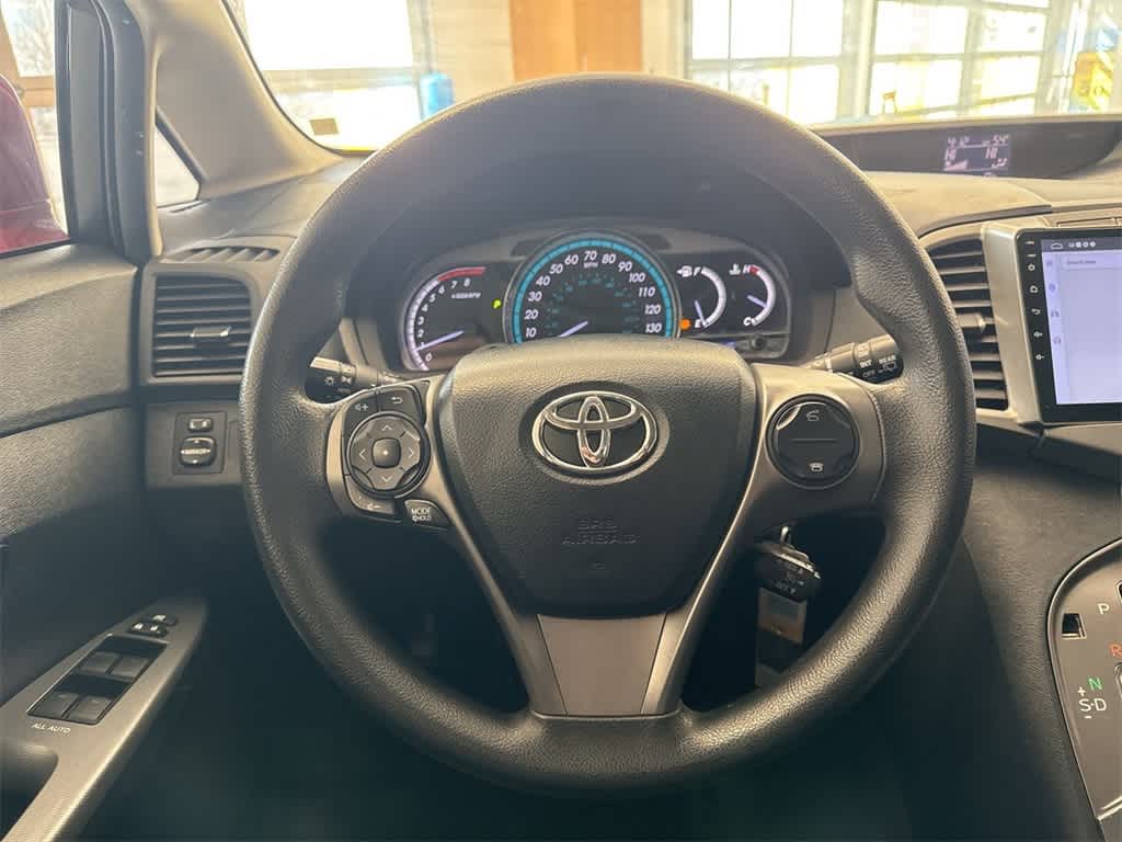 Thumbnail: 2013 Toyota Venza - 24