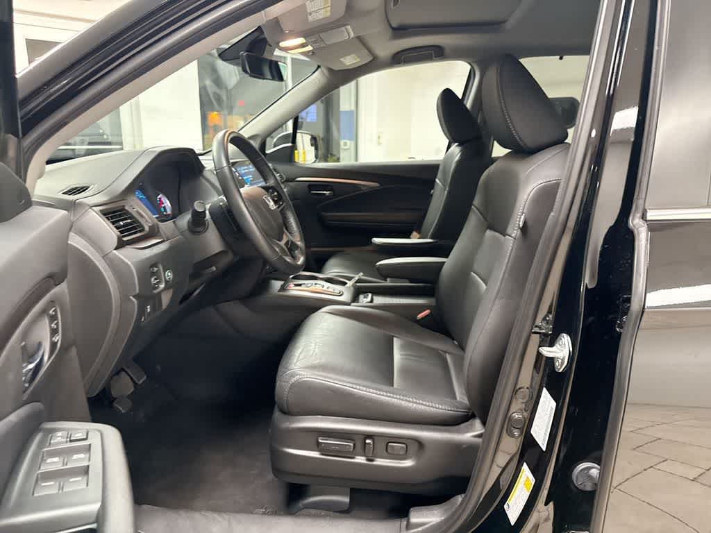 Thumbnail: 2022 Honda Pilot - 20