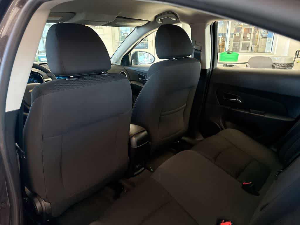 Thumbnail: 2015 Chevrolet Cruze - 19