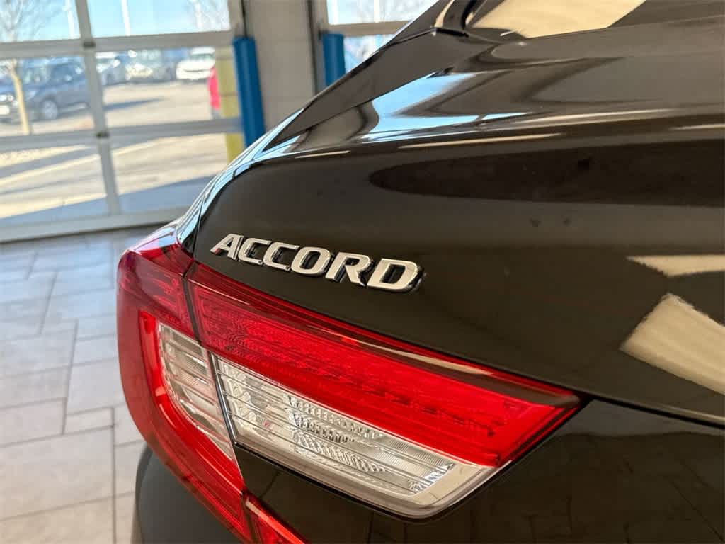 Thumbnail: 2018 Honda Accord - 12