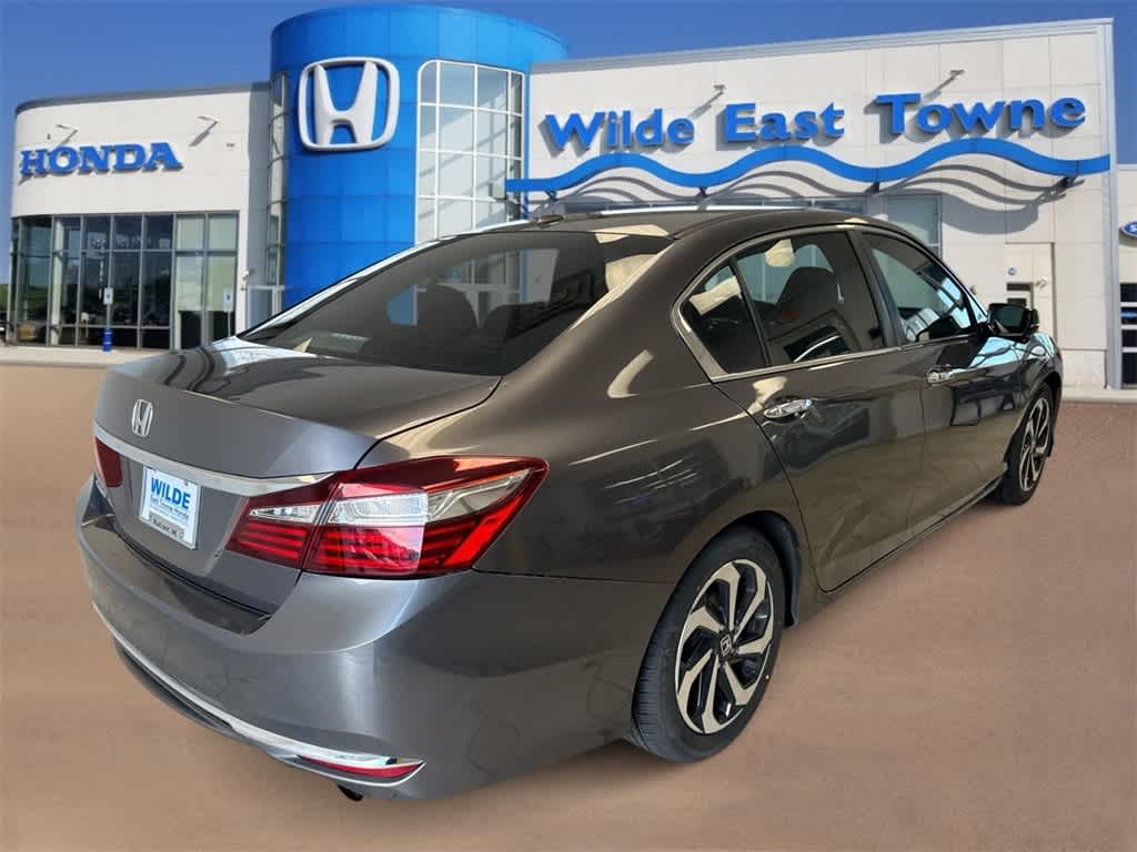 Thumbnail: 2017 Honda Accord - 8