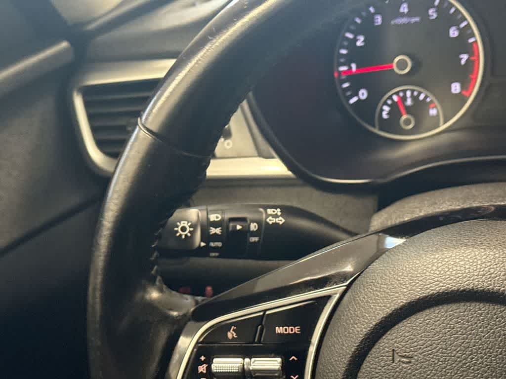 Thumbnail: 2019 Kia Optima - 28