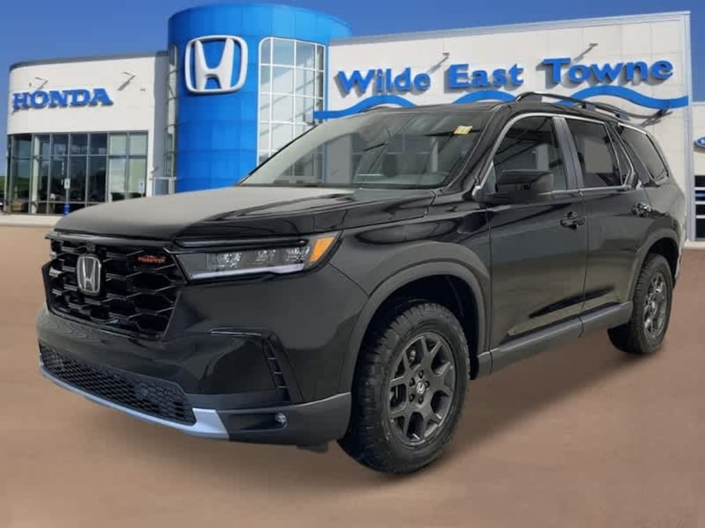 New 2025 Honda Pilot TrailSport SUV