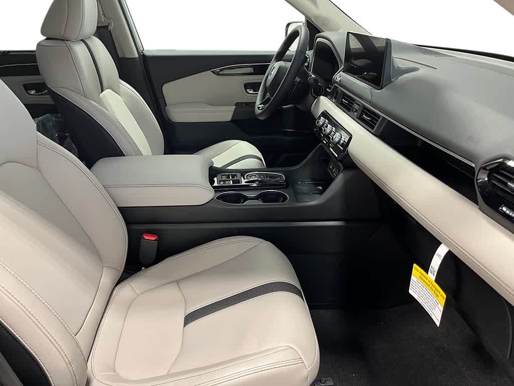 Thumbnail: 2026 Honda Pilot - 27