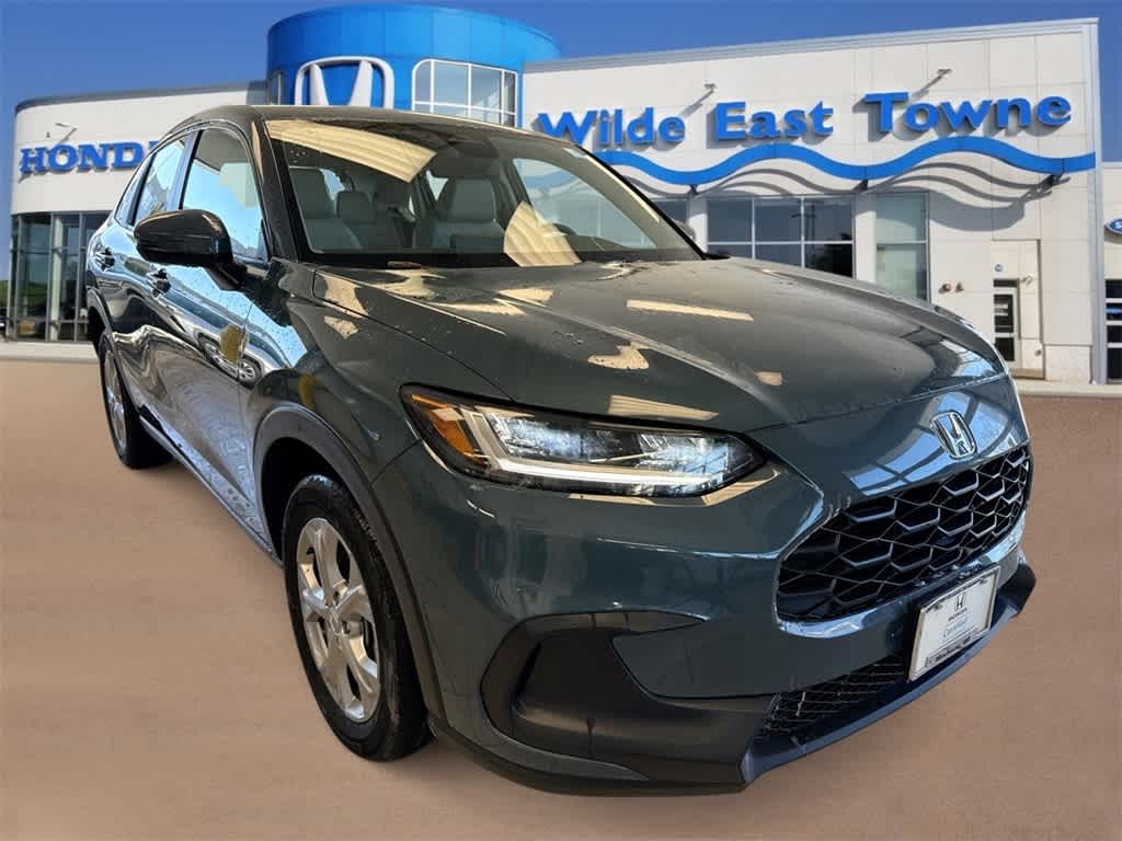 Thumbnail: 2025 Honda HR-V - 2