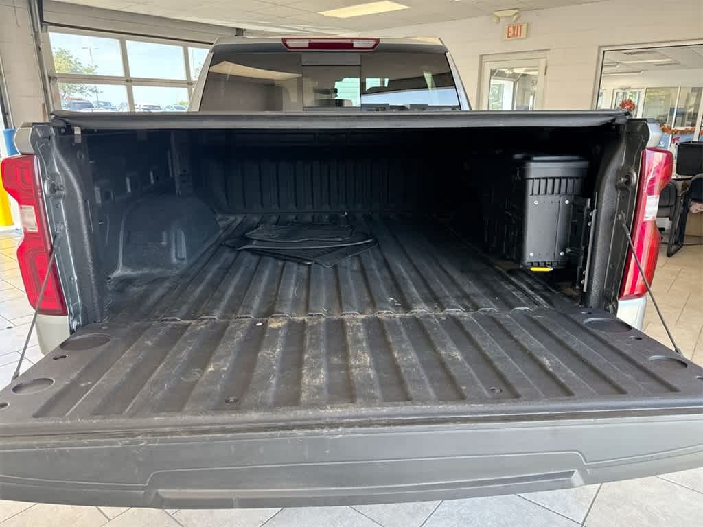 Thumbnail: 2023 Chevrolet Silverado 1500 - 34