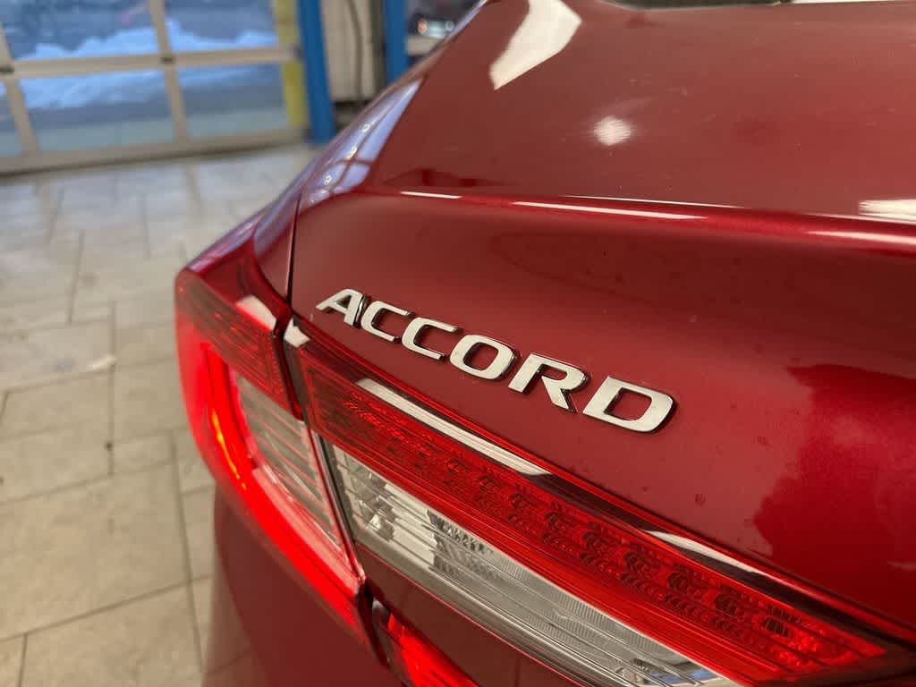 Thumbnail: 2018 Honda Accord - 13