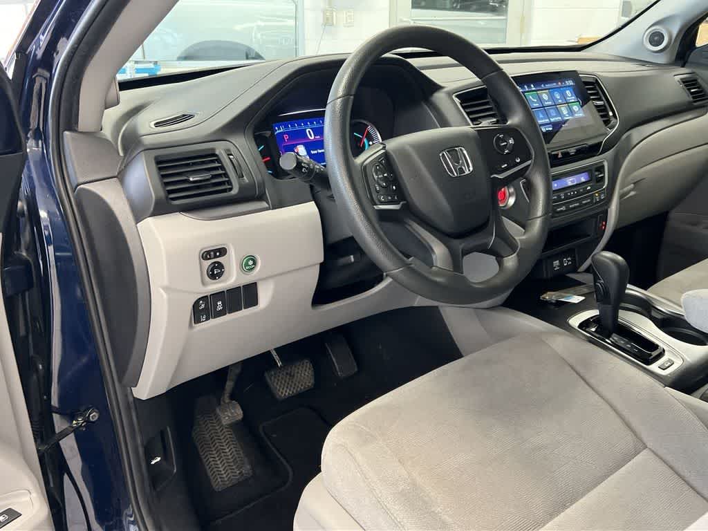 Thumbnail: 2019 Honda Pilot - 11