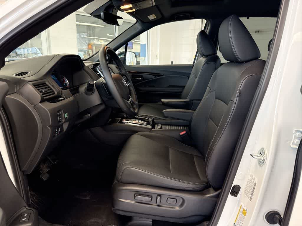 Thumbnail: 2021 Honda Passport - 20