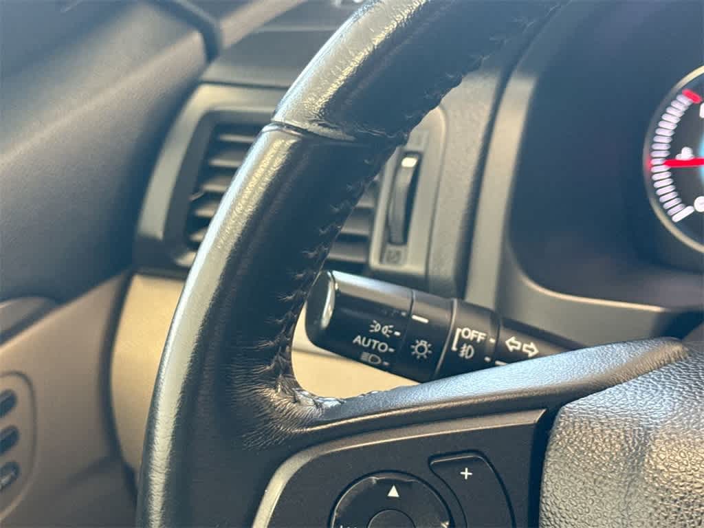 Thumbnail: 2019 Honda Pilot - 29