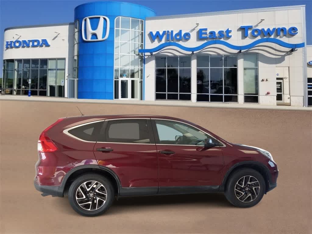 Certified 2016 Honda CR-V SE with VIN 2HKRM4H40GH641401 for sale in Madison, WI