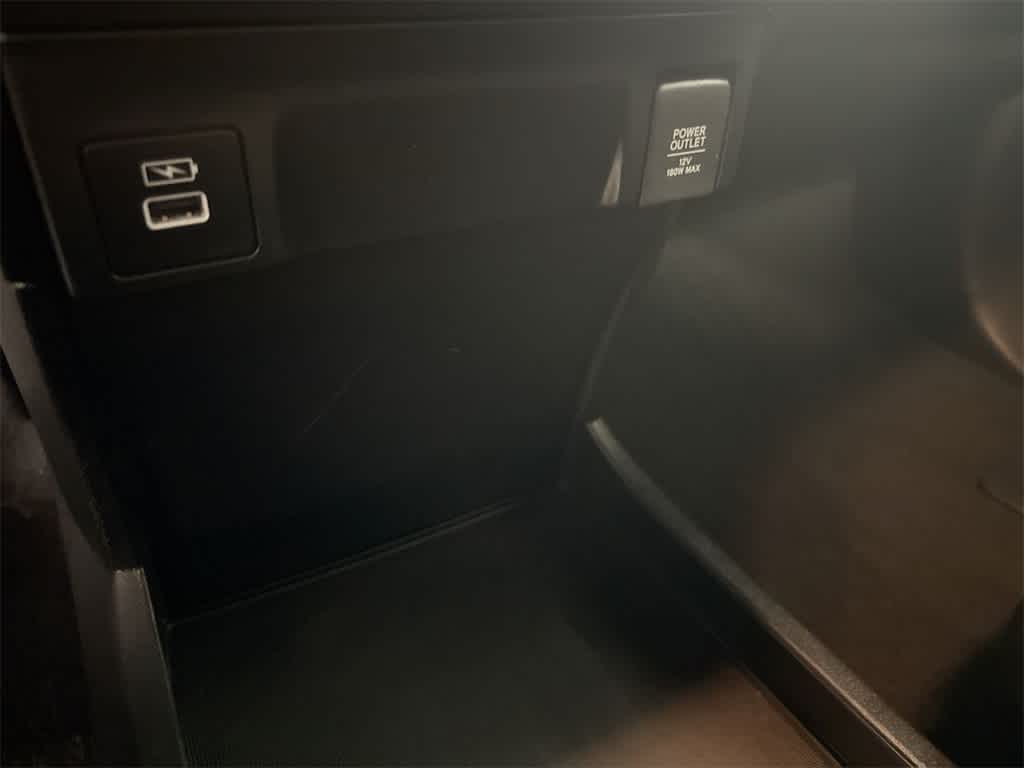 Thumbnail: 2021 Honda Odyssey - 32