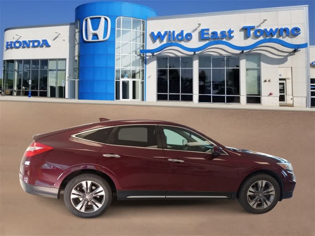 Certified 2015 Honda Crosstour EX-L V-6 with VIN 5J6TF2H57FL002305 for sale in Madison, WI