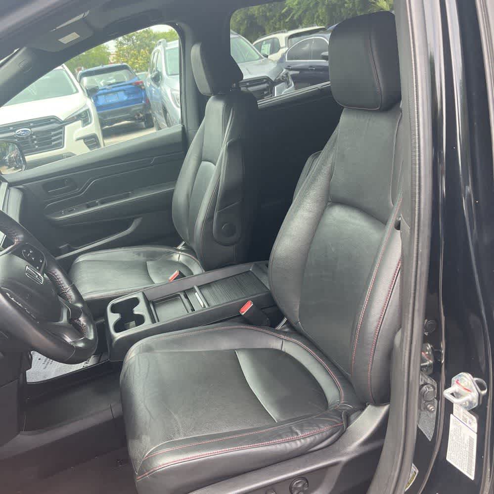 Thumbnail: 2023 Honda Odyssey - 7