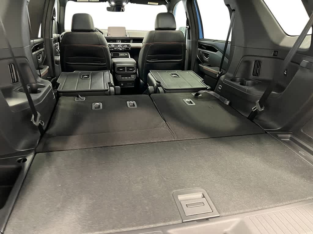 Thumbnail: 2025 Honda Pilot - 34