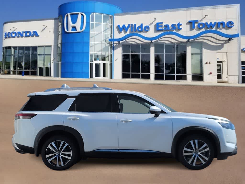 Thumbnail: 2025 Nissan Pathfinder - 8