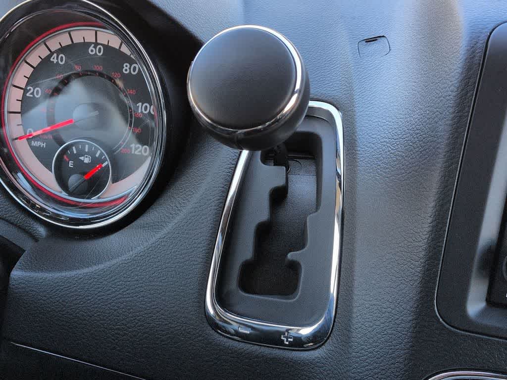Thumbnail: 2020 Dodge Grand Caravan - 29