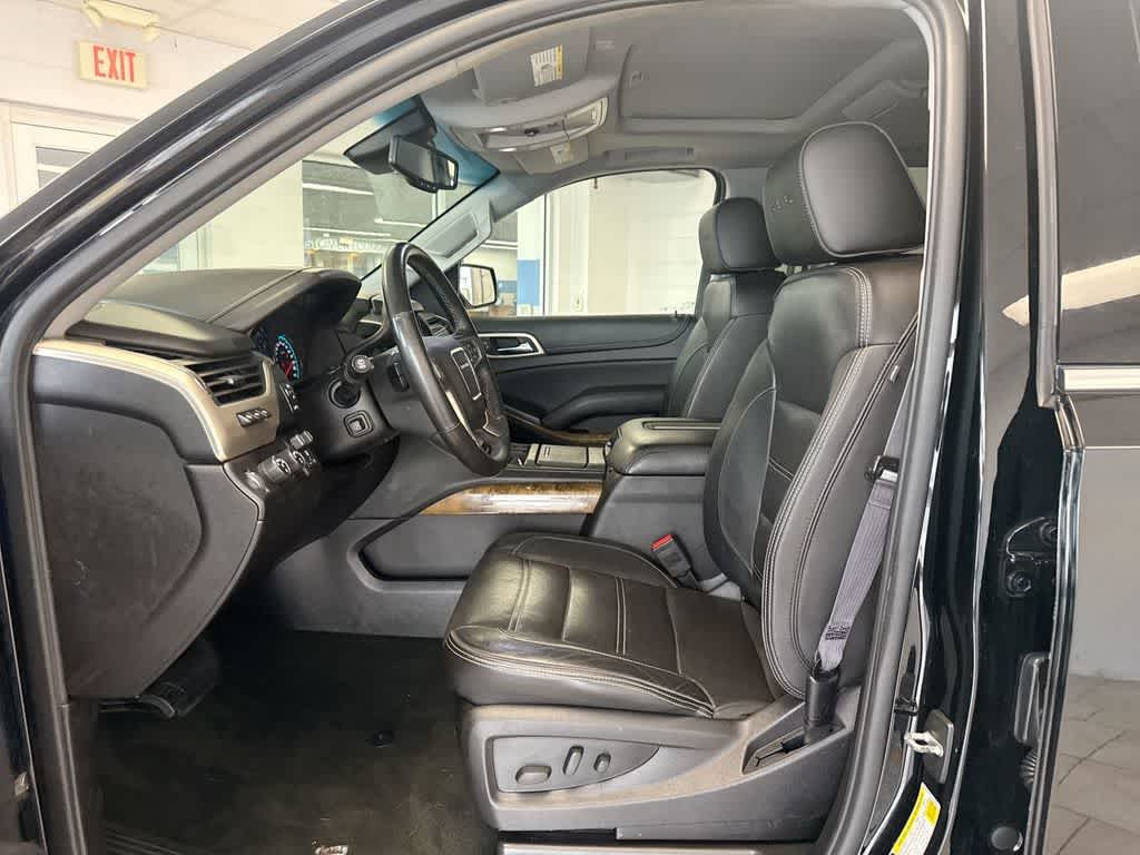 Thumbnail: 2017 GMC Yukon - 17