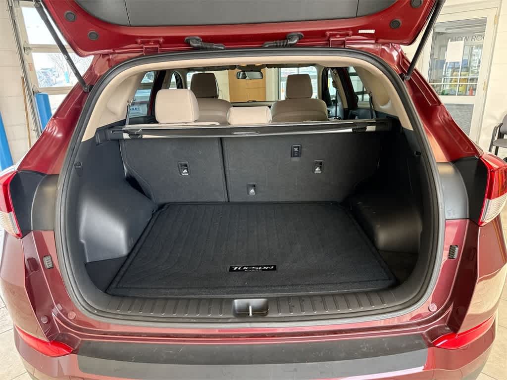 Thumbnail: 2017 Hyundai Tucson - 34