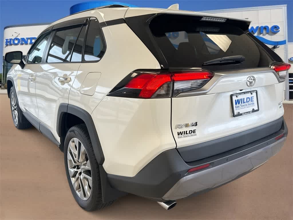 Thumbnail: 2020 Toyota RAV4 - 6