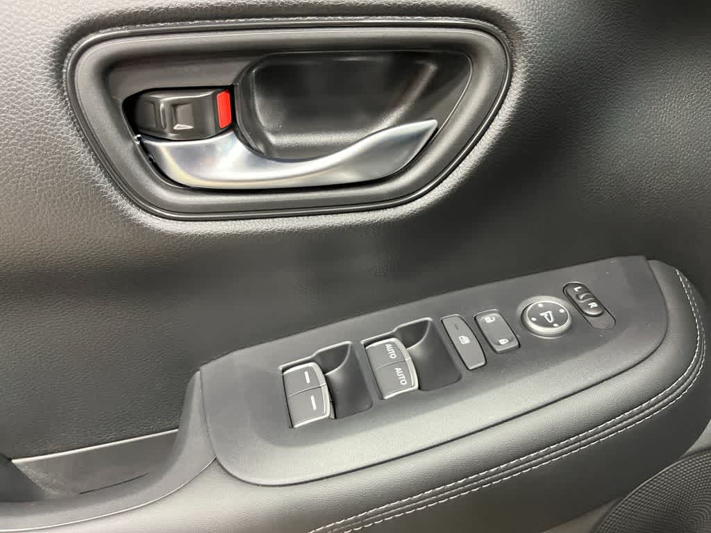 Thumbnail: 2027 Honda HR-V - 12