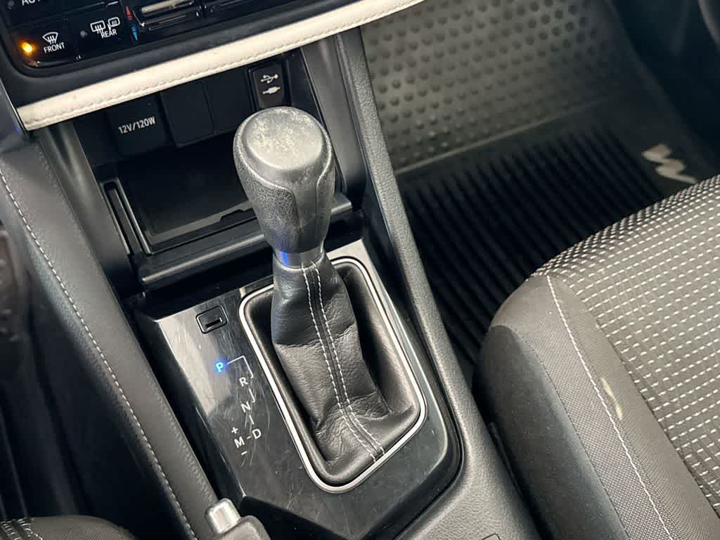 Thumbnail: 2017 Toyota Corolla iM - 32