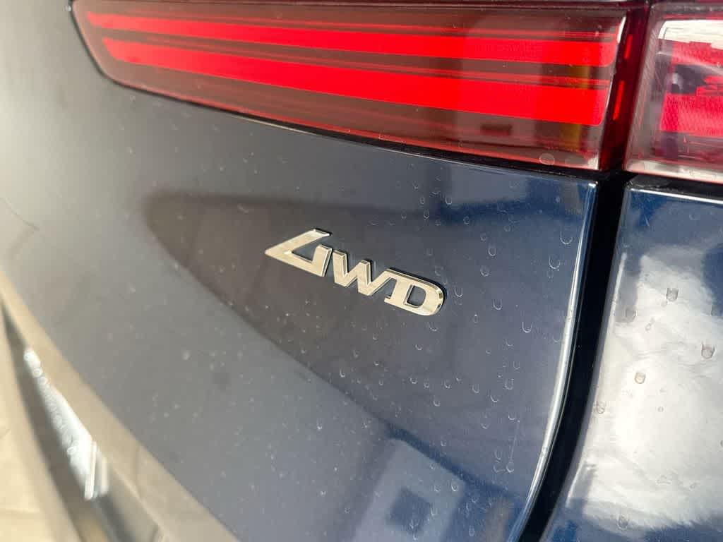 Thumbnail: 2023 Genesis GV70 - 13