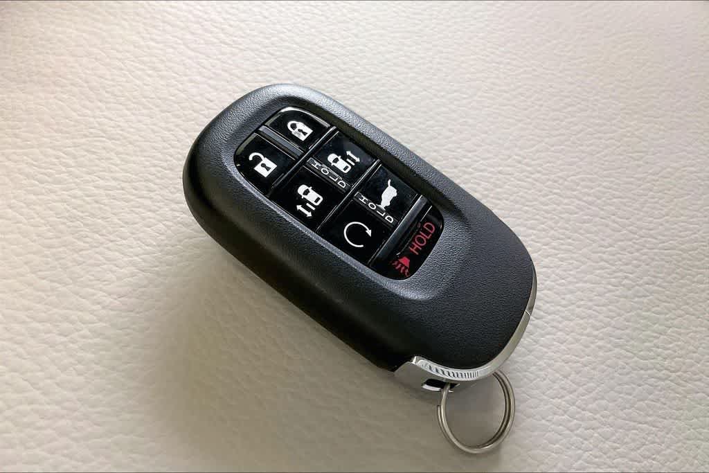 Thumbnail: 2026 Honda Odyssey - 21