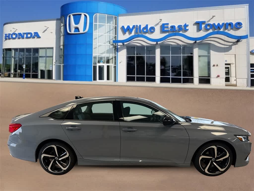 Thumbnail: 2022 Honda Accord - 9