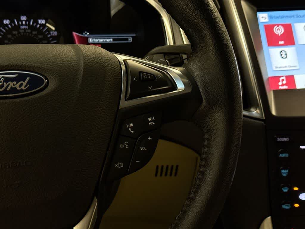 Thumbnail: 2019 Ford Edge - 27