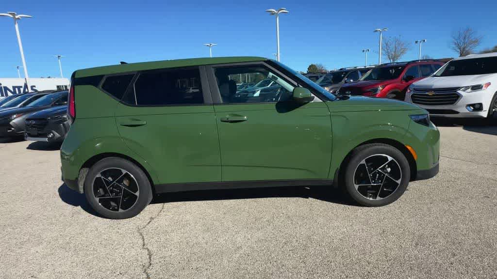 Thumbnail: 2023 Kia Soul - 9