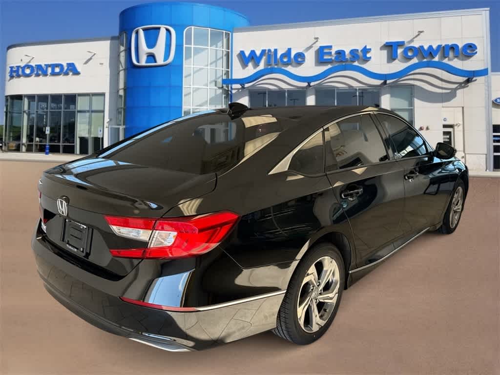 Thumbnail: 2018 Honda Accord - 8