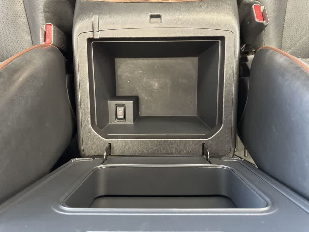 Thumbnail: 2020 Nissan Armada - 41