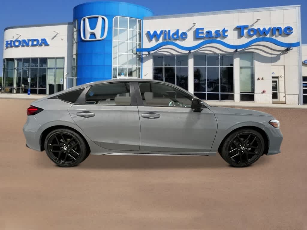 2025 Honda Civic Sport 8