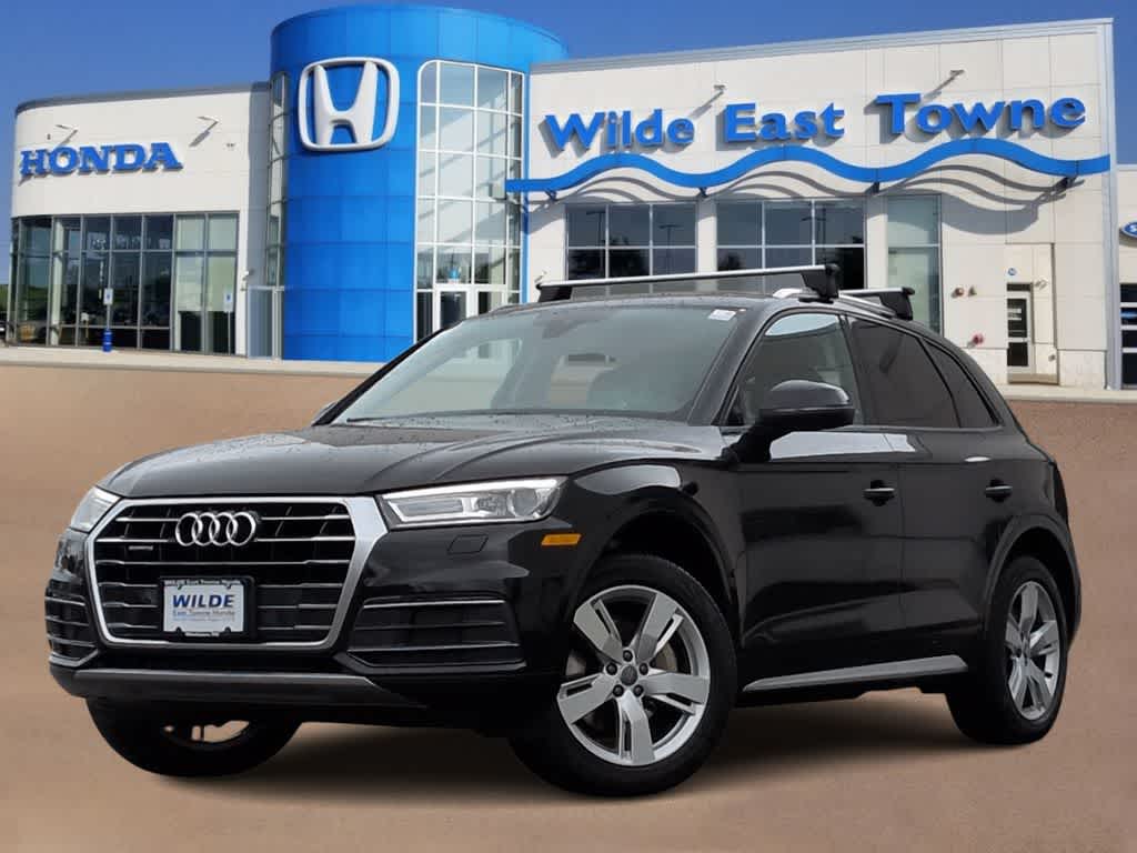 2018 Audi Q5 Premium -
                  Madison, WI