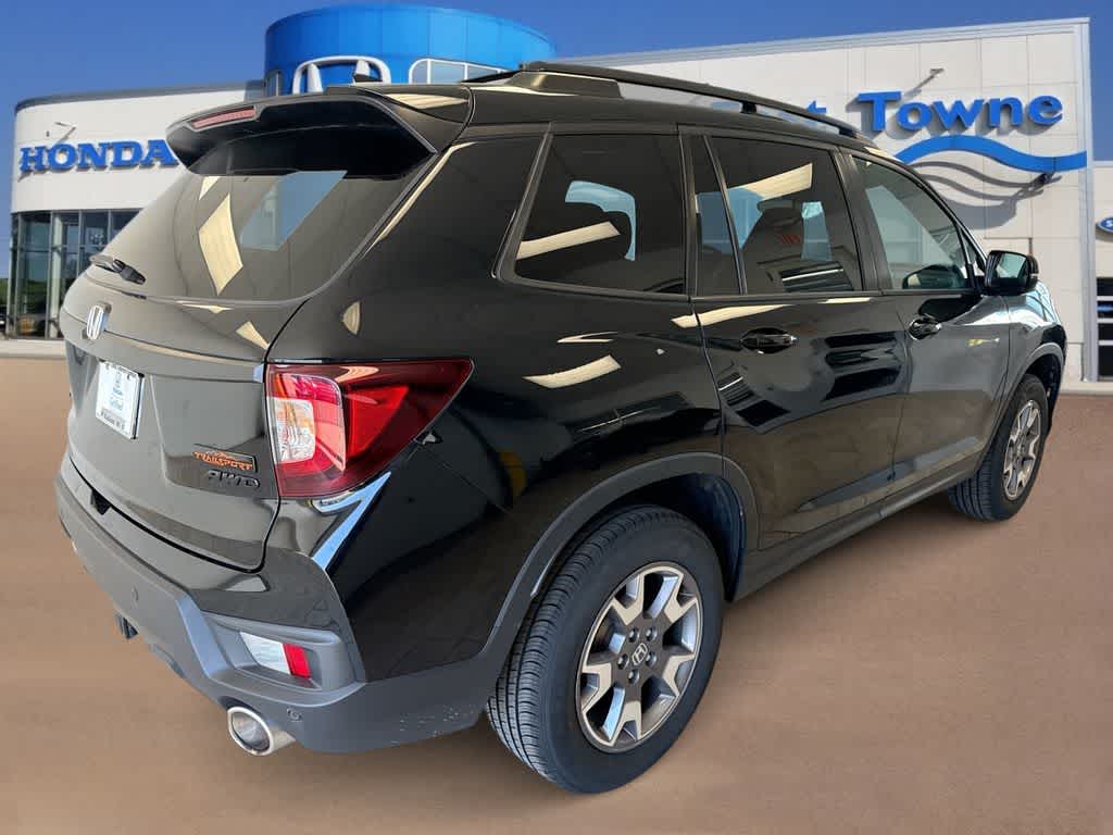 Thumbnail: 2023 Honda Passport - 8