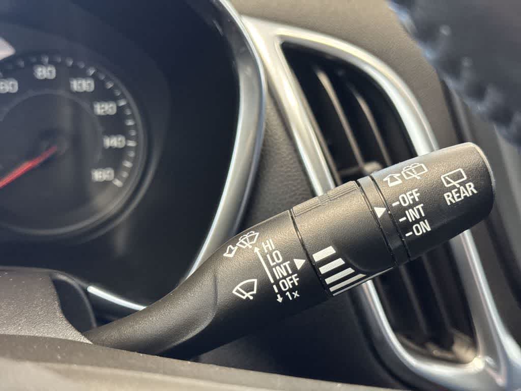 Thumbnail: 2019 Chevrolet Equinox - 25