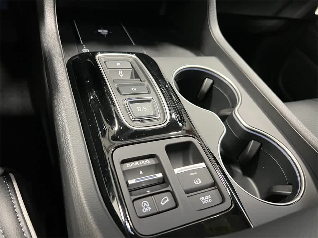 Thumbnail: 2025 Honda Pilot - 17