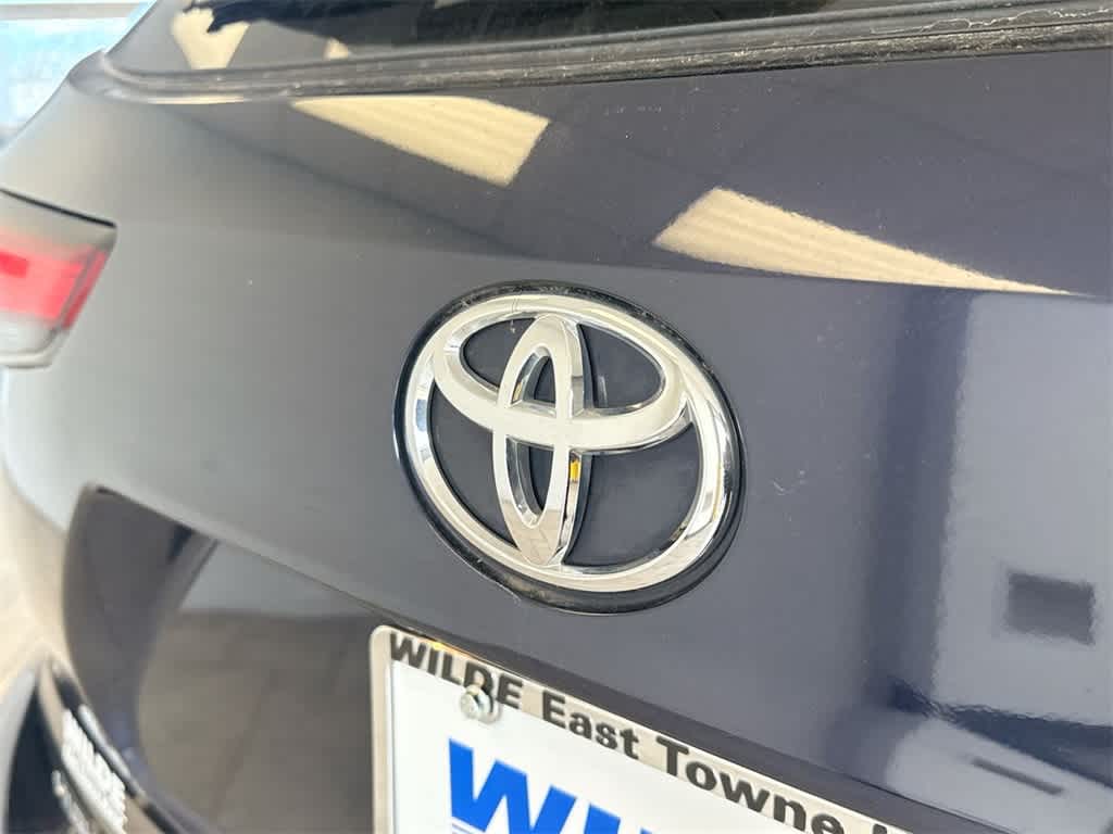 Thumbnail: 2022 Toyota Highlander - 12