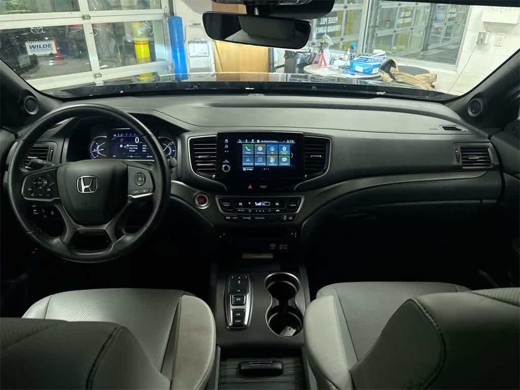 Thumbnail: 2022 Honda Passport - 16