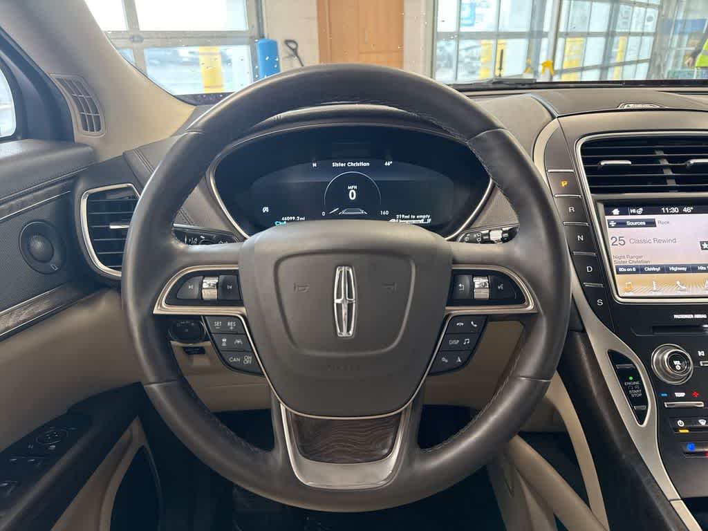 Thumbnail: 2019 Lincoln Nautilus - 24