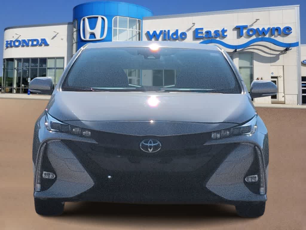 Thumbnail: 2018 Toyota Prius Prime - 3