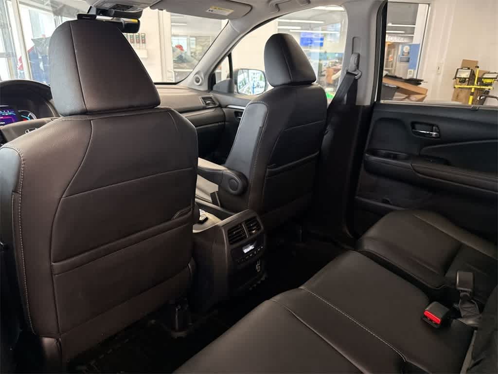 Thumbnail: 2022 Honda Pilot - 19