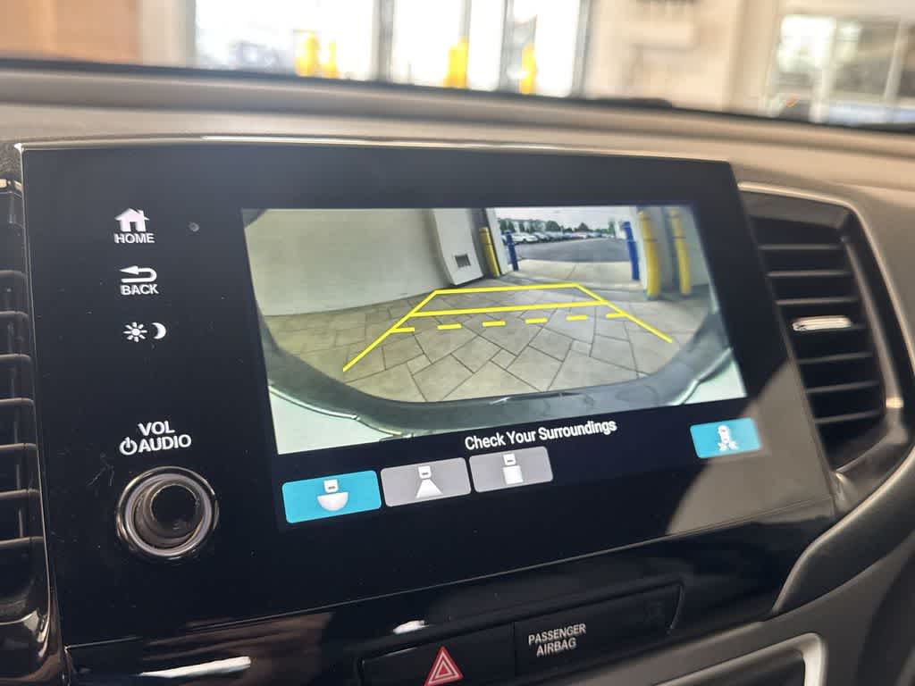 Thumbnail: 2019 Honda Passport - 32